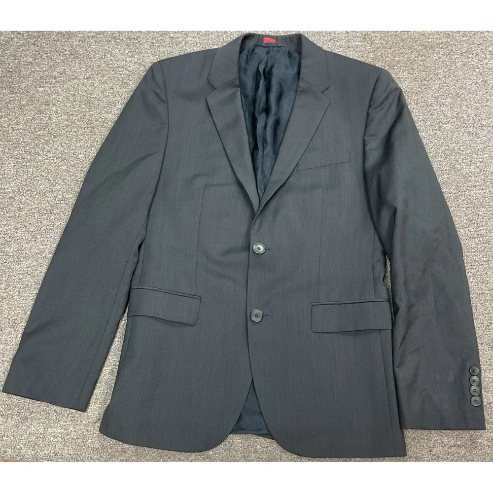 EUC! Hugo Boss Men's Two Button‎ Virgin Wool Blazer Jacket Navy Blue - Size 38R